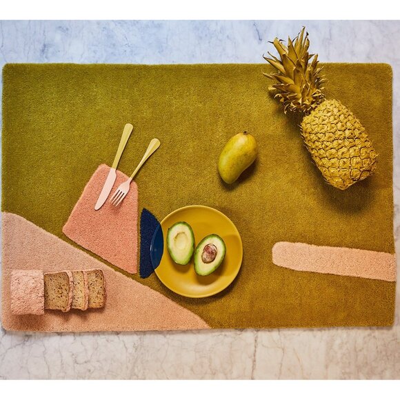 2x3 Cold Picnic Holly + Kit Rug - Picture 2 of 7